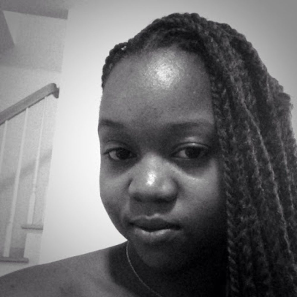 Meet your Posher, Khalida